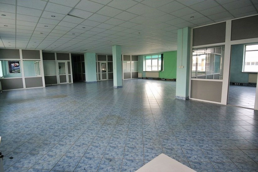 Lokal Wynajem - świętokrzyskie, Kielce m., Kielce, os. Jagiellońskie