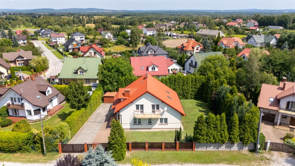 Dom Sprzedaż - świętokrzyskie, kielecki, Piekoszów