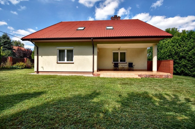Dom Sprzedaż - świętokrzyskie, kielecki, Piekoszów