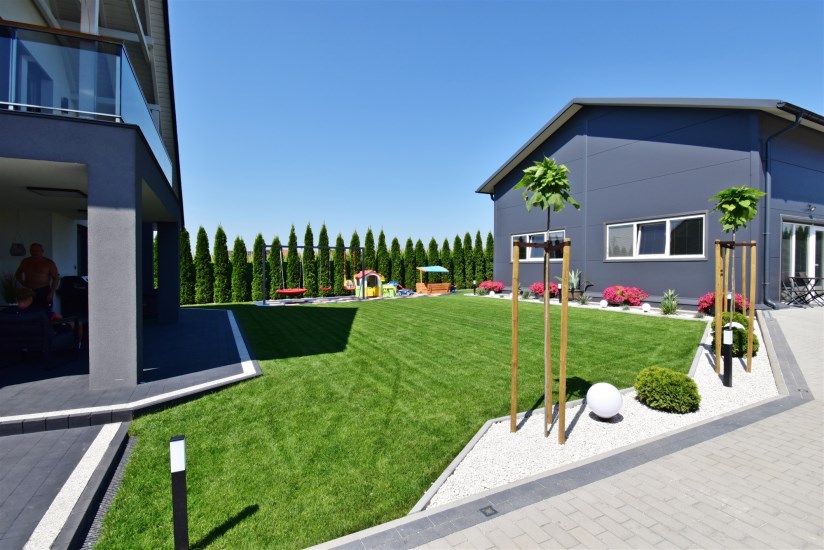 Dom Sprzedaż - świętokrzyskie, kielecki, Strawczyn, Chełmce