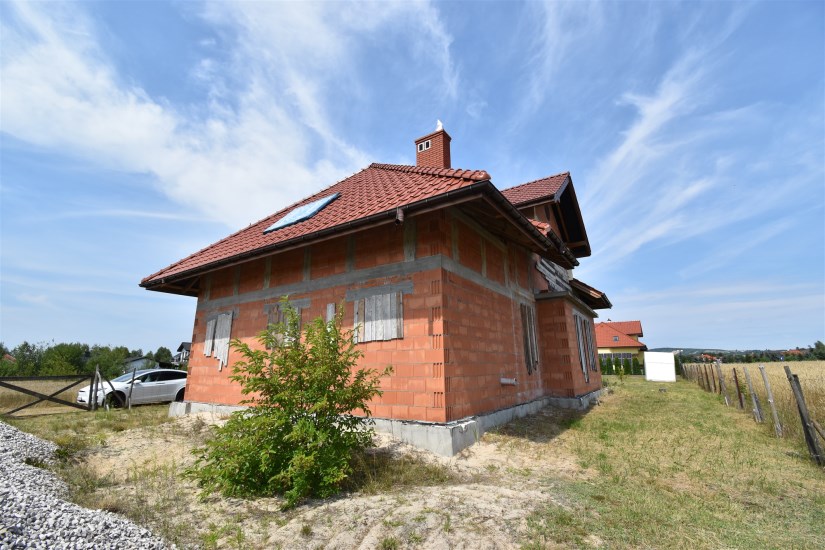 Dom Sprzedaż - świętokrzyskie, kielecki, Górno