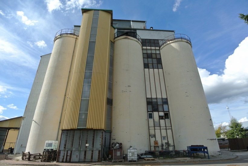 Lokal Sprzedaż - świętokrzyskie, kielecki, Chmielnik