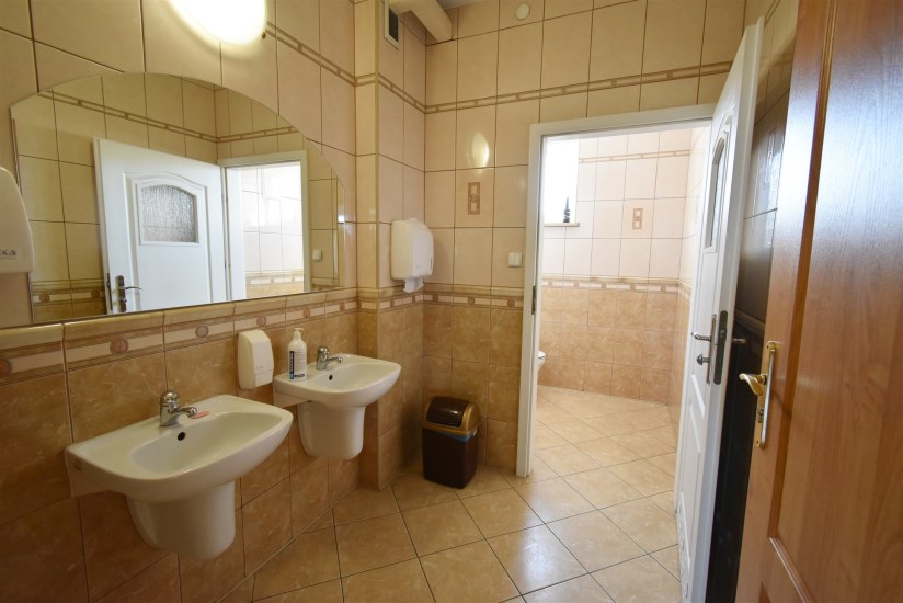 Lokal Wynajem - świętokrzyskie, Kielce m., Kielce, Niewachlów Pierwszy