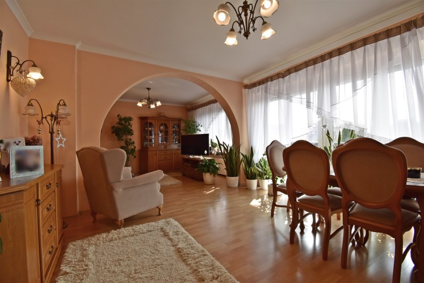 Dom Sprzedaż - świętokrzyskie, jędrzejowski, Jędrzejów