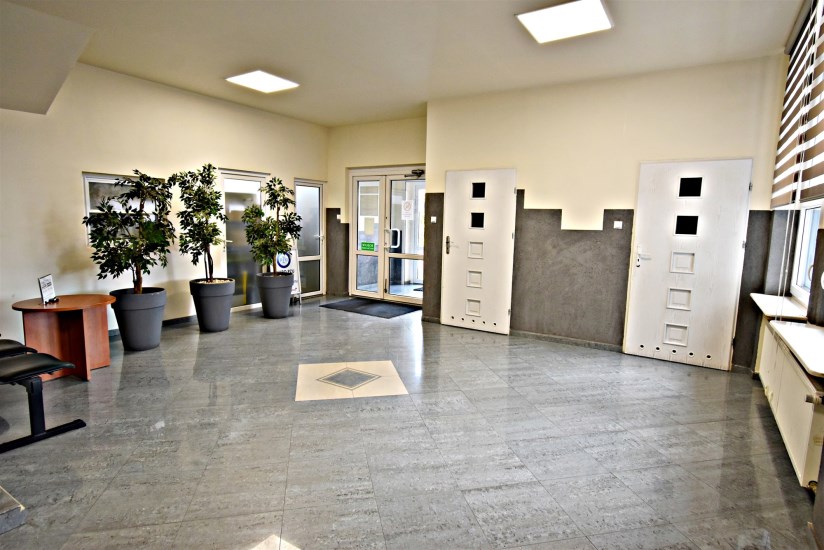 Lokal Wynajem - świętokrzyskie, Kielce m., Kielce, Malików