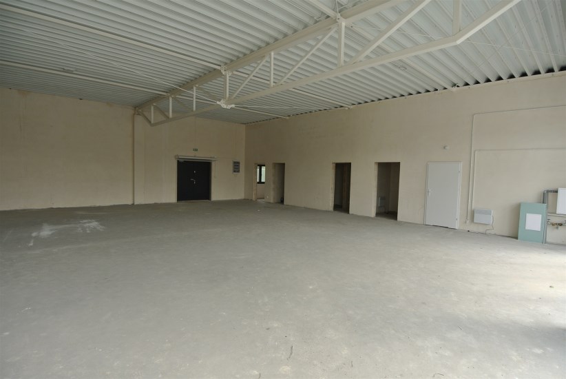 Lokal Sprzedaż - świętokrzyskie, pińczowski, Pińczów