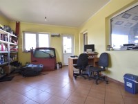 Hala Sprzedaż - świętokrzyskie, jędrzejowski, Oksa, Błogoszów