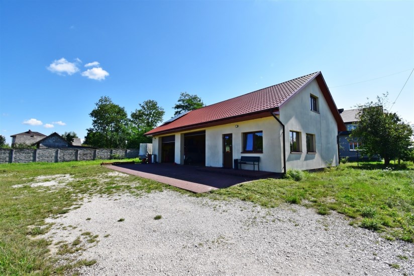 Hala Sprzedaż - świętokrzyskie, jędrzejowski, Oksa, Błogoszów