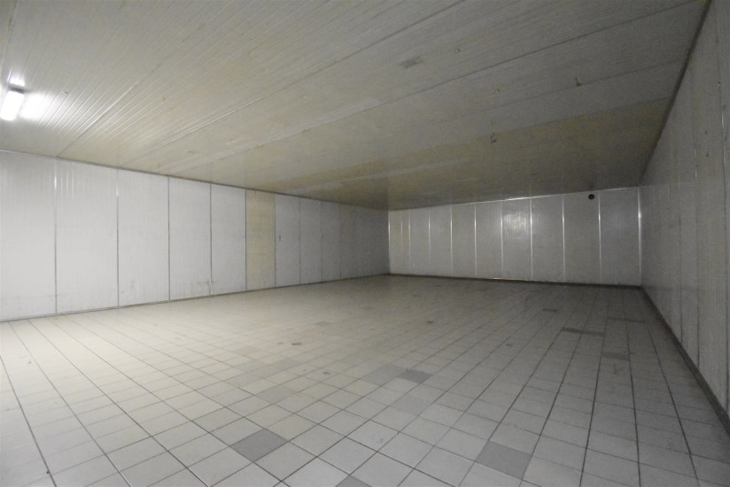 Hala Sprzedaż - świętokrzyskie, kielecki, Zagnańsk, Zachełmie