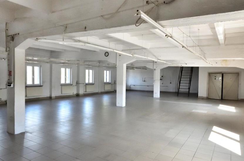 Hala Wynajem - świętokrzyskie, Kielce m., Kielce, Pakosz