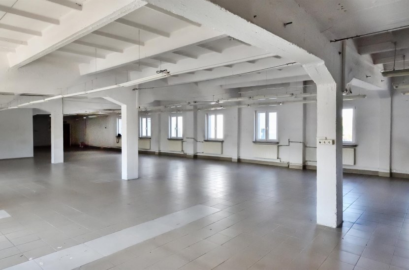 Hala Wynajem - świętokrzyskie, Kielce m., Kielce, Pakosz