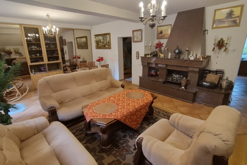 Dom Sprzedaż - świętokrzyskie, kielecki, Miedziana Góra, Ciosowa