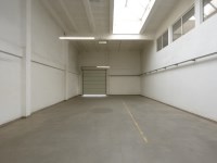 Hala Sprzedaż - świętokrzyskie, ostrowiecki, Ostrowiec Świętokrzyski, Kąty Denkowskie