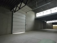 Hala Sprzedaż - świętokrzyskie, ostrowiecki, Ostrowiec Świętokrzyski, Kąty Denkowskie