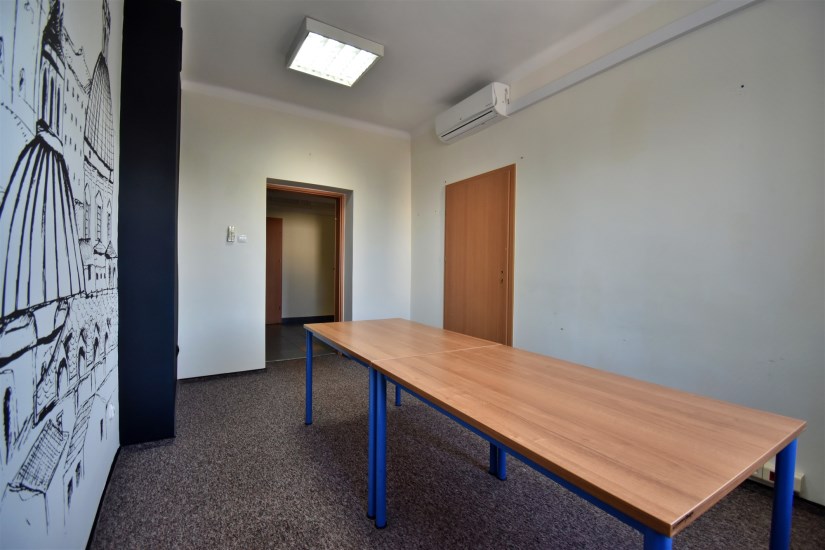 Lokal Wynajem - świętokrzyskie, Kielce m., Kielce, os. Jagiellońskie