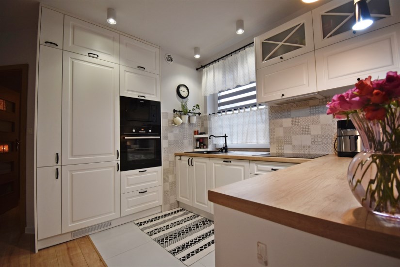 Mieszkanie Sprzedaż - świętokrzyskie, Kielce m., Kielce, Podkarczówka