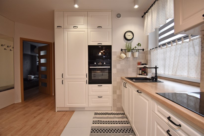 Mieszkanie Sprzedaż - świętokrzyskie, Kielce m., Kielce, Podkarczówka