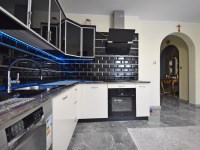 Dom Sprzedaż - świętokrzyskie, Kielce m., Kielce, Białogon