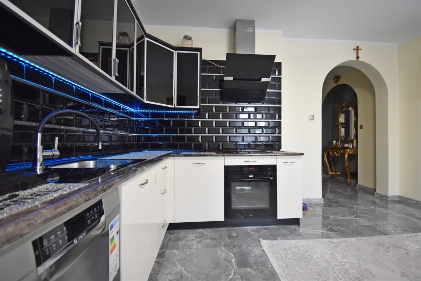 Dom Sprzedaż - świętokrzyskie, Kielce m., Kielce, Białogon