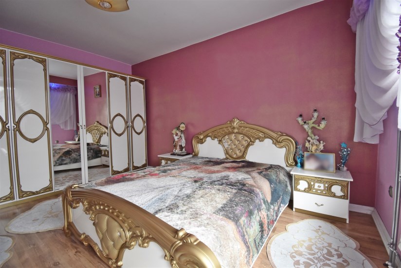 Dom Sprzedaż - świętokrzyskie, Kielce m., Kielce, Białogon