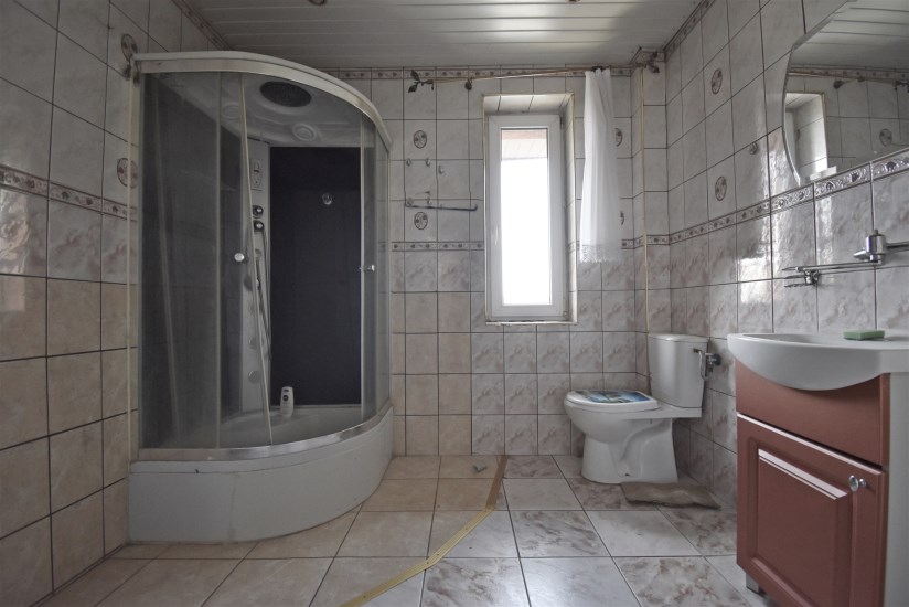 Dom Sprzedaż - świętokrzyskie, Kielce m., Kielce, Białogon