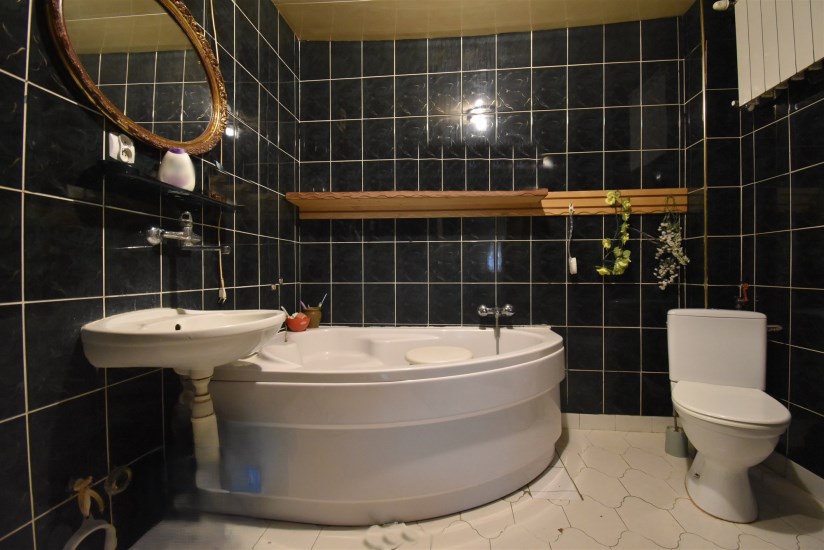 Dom Sprzedaż - świętokrzyskie, Kielce m., Kielce, Białogon