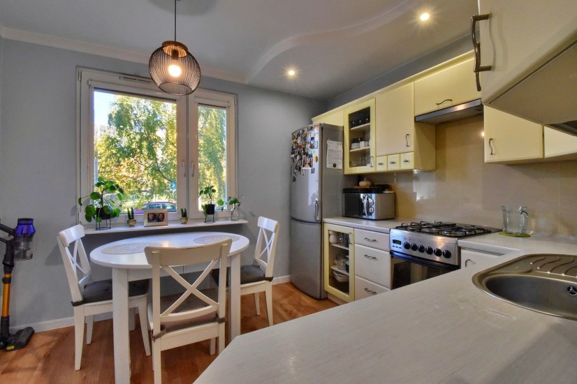 Mieszkanie Sprzedaż - świętokrzyskie, Kielce m., Kielce, Słoneczne Wzgórze