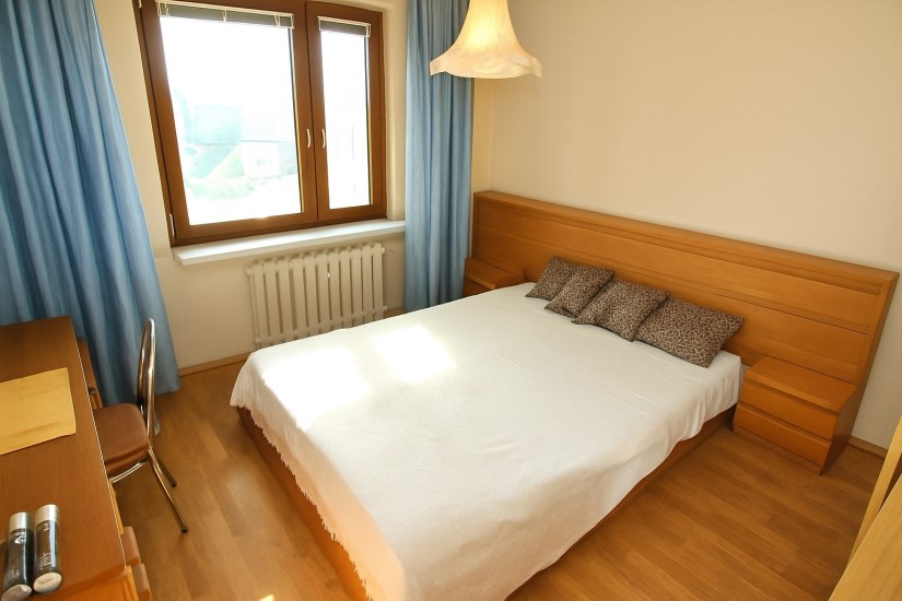 Mieszkanie Sprzedaż - świętokrzyskie, kielecki, Chmielnik