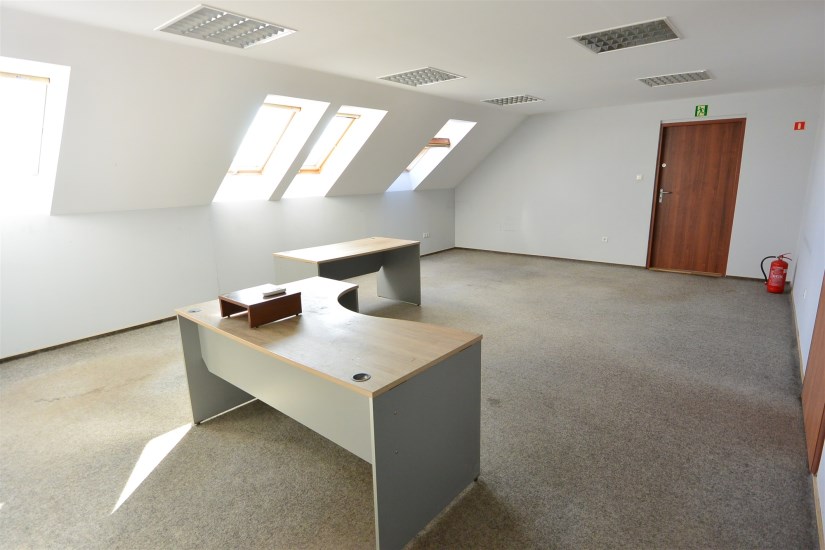 Lokal Wynajem - świętokrzyskie, kielecki, Daleszyce