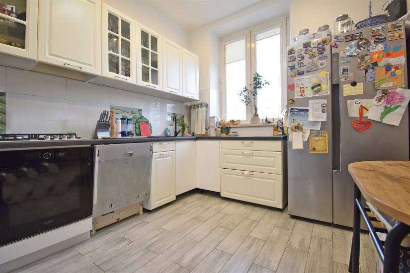 Mieszkanie Sprzedaż - świętokrzyskie, Kielce m., Kielce, Centrum