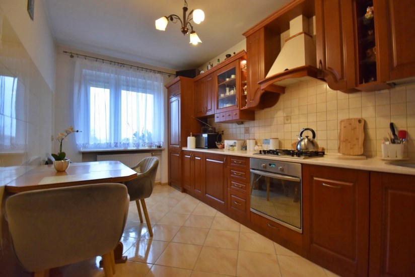 Dom Sprzedaż - świętokrzyskie, Kielce m., Kielce, KSM