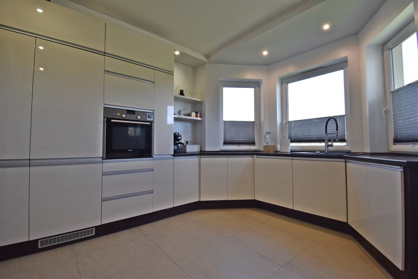 Dom Sprzedaż - świętokrzyskie, kielecki, Piekoszów, Rykoszyn