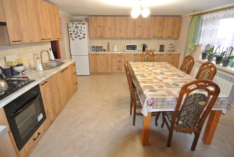 Dom Sprzedaż - świętokrzyskie, pińczowski, Działoszyce, Szyszczyce