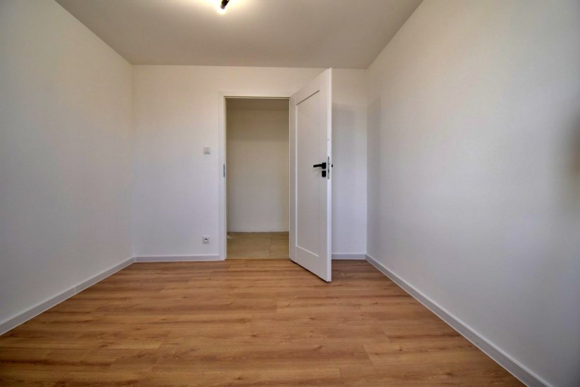 Mieszkanie Sprzedaż - świętokrzyskie, Kielce m., Kielce, Świętokrzyskie