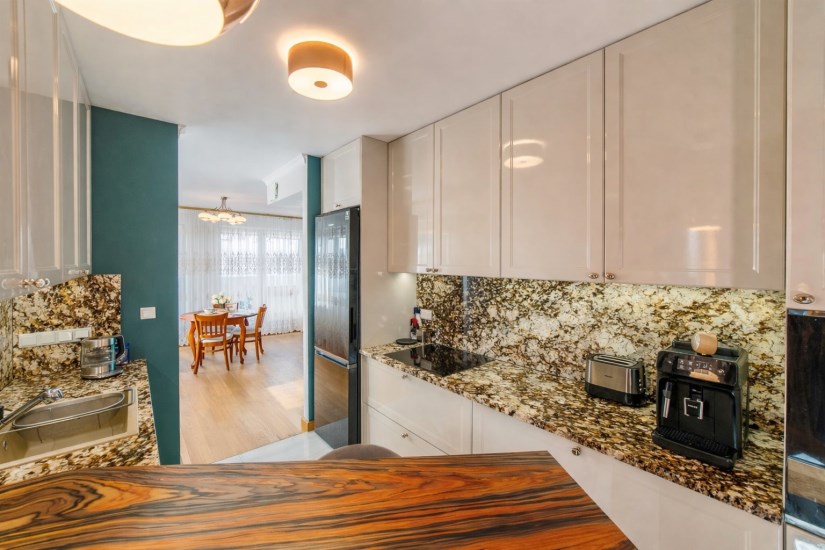 Mieszkanie Sprzedaż - świętokrzyskie, Kielce m., Kielce, Ostra Górka