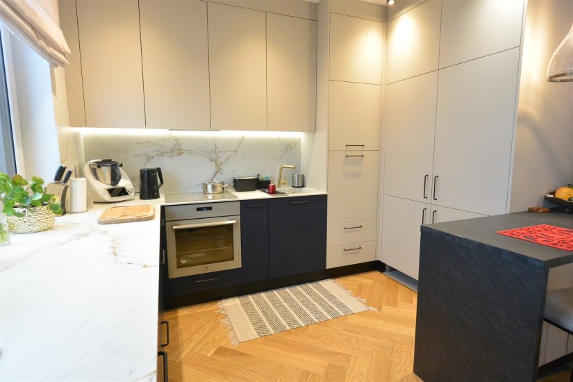 Dom Sprzedaż - świętokrzyskie, kielecki, Morawica, Bilcza