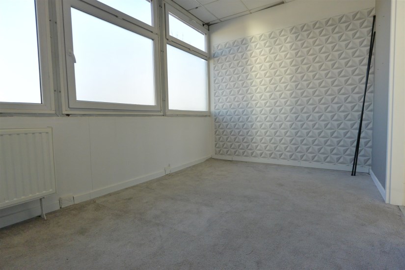 Lokal Wynajem - świętokrzyskie, Kielce m., Kielce, Podkarczówka