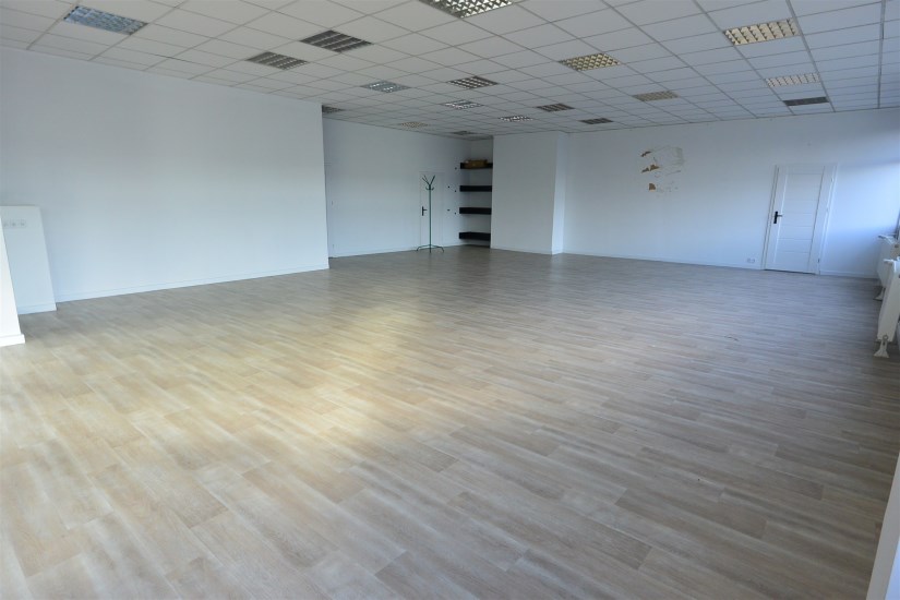 Lokal Wynajem - świętokrzyskie, Kielce m., Kielce, Podkarczówka