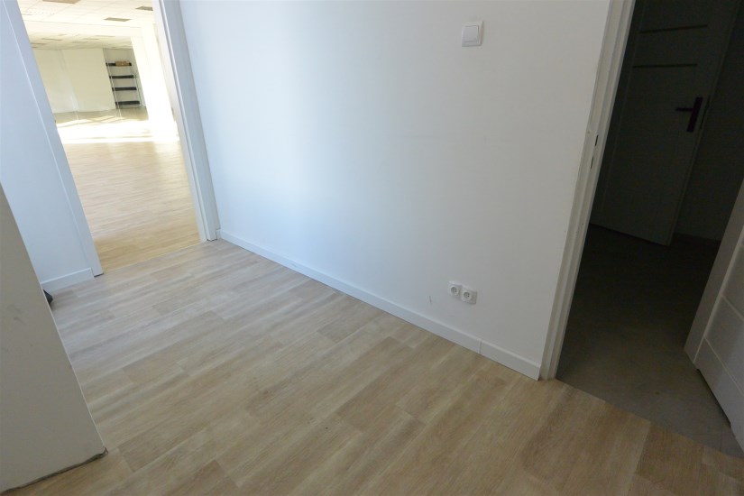 Lokal Wynajem - świętokrzyskie, Kielce m., Kielce, Podkarczówka