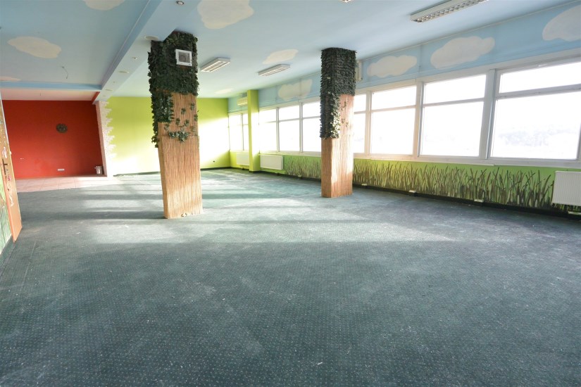 Lokal Wynajem - świętokrzyskie, Kielce m., Kielce, Podkarczówka