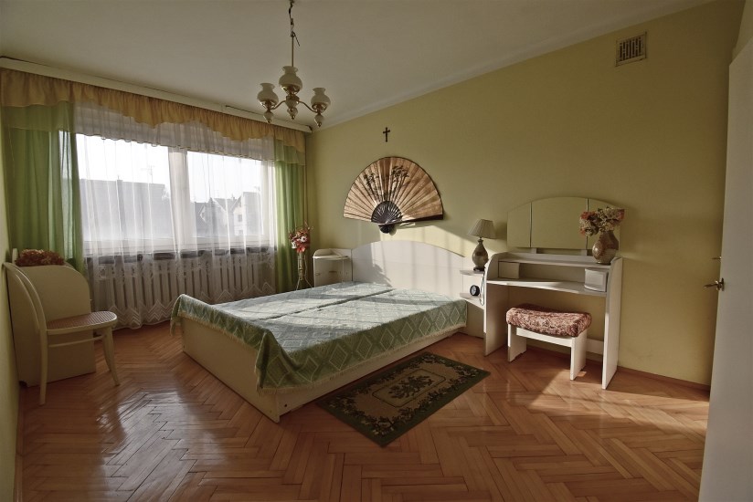 Dom Sprzedaż - świętokrzyskie, Kielce m., Kielce, Ostra Górka