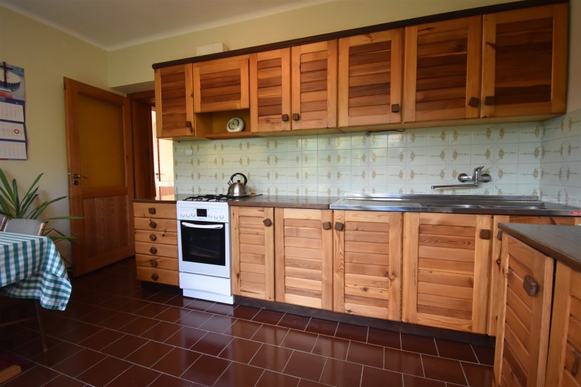 Dom Sprzedaż - świętokrzyskie, kielecki, Górno, Leszczyny