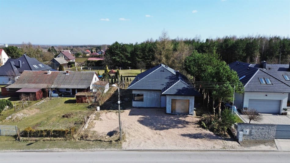 Dom Sprzedaż - świętokrzyskie, jędrzejowski, Jędrzejów, Skroniów