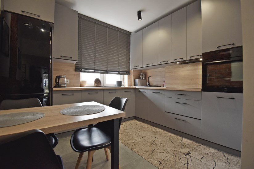 Mieszkanie Sprzedaż - świętokrzyskie, kielecki, Sitkówka-Nowiny