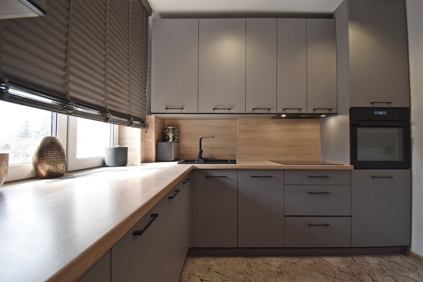 Mieszkanie Sprzedaż - świętokrzyskie, kielecki, Sitkówka-Nowiny