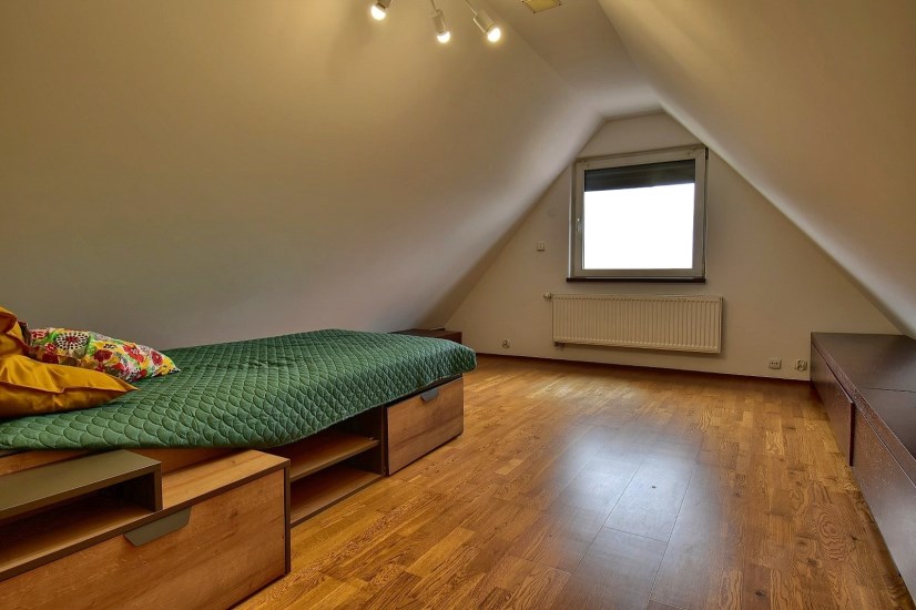 Dom Sprzedaż - świętokrzyskie, Kielce m., Kielce, Ostra Górka