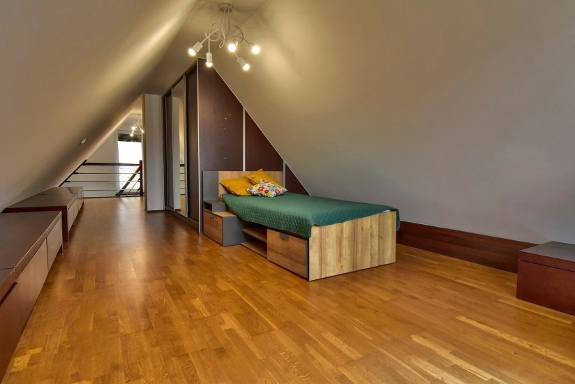 Dom Sprzedaż - świętokrzyskie, Kielce m., Kielce, Ostra Górka