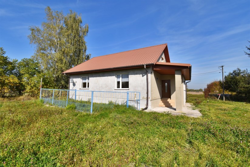 Dom Sprzedaż - świętokrzyskie, kielecki, Chmielnik, Celiny